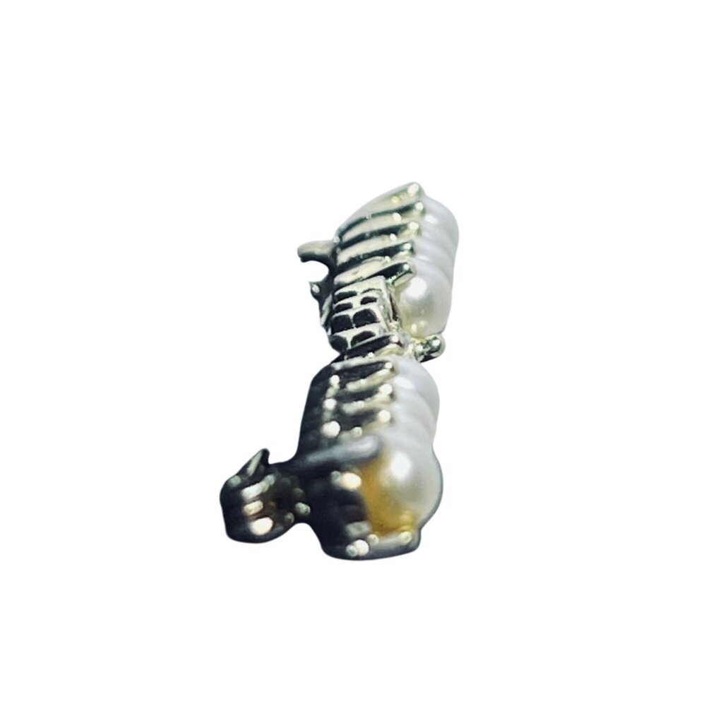 Sarah Coventry Gold Tone Faux Pearl & Rhinestone Bar Brooch (5592) - Picture 5 of 9